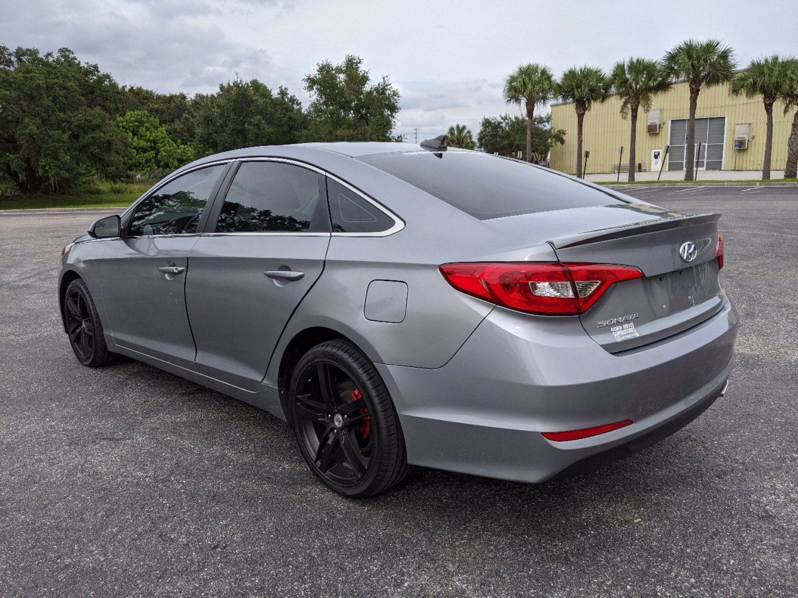 Pre-Owned 2016 Hyundai Sonata SE 4D Sedan for Sale #16288A | Norm ...